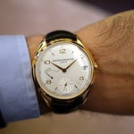 Baume__Mercier_Clifton_8 Day_Power_Reserve_185th_Limited_Edition_due.JPG