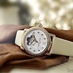 Frederique_Constant_Only-Watch-2013_1_red