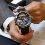 Montblanc_Tourbillon_Cylindrique_Geospheres_Night_Sky_Limited_Edition_6.JPG