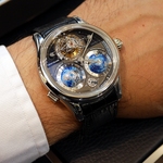 Montblanc_Tourbillon_Cylindrique_Geospheres_Night_Sky_Limited_Edition_2.JPG