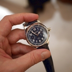 Montblanc_1858_Chronograph_Tachymeter_Blue_Limited_Edition_100_sei_VIMiYQu