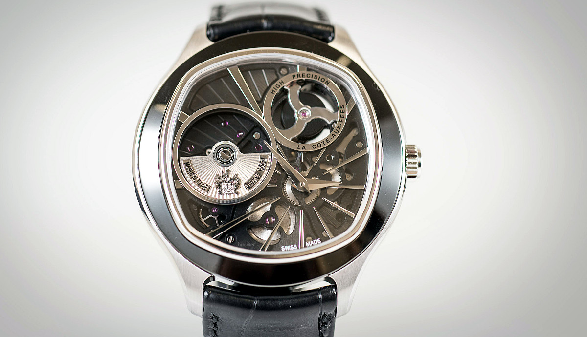 Piaget Emperador Coussin XL700P – That day Swiss Watches Replicamaking turned hybrid