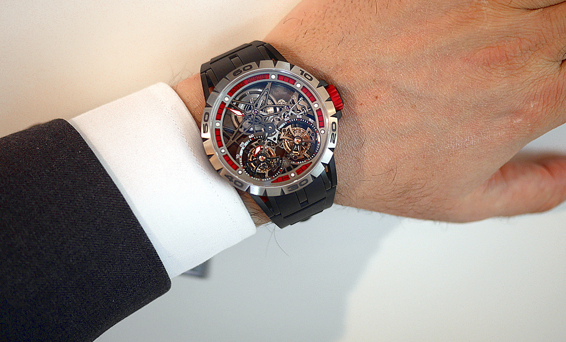 Roger Dubuis Excalibur Spider Double Flying Tourbillon – Five minutes on the wrist!